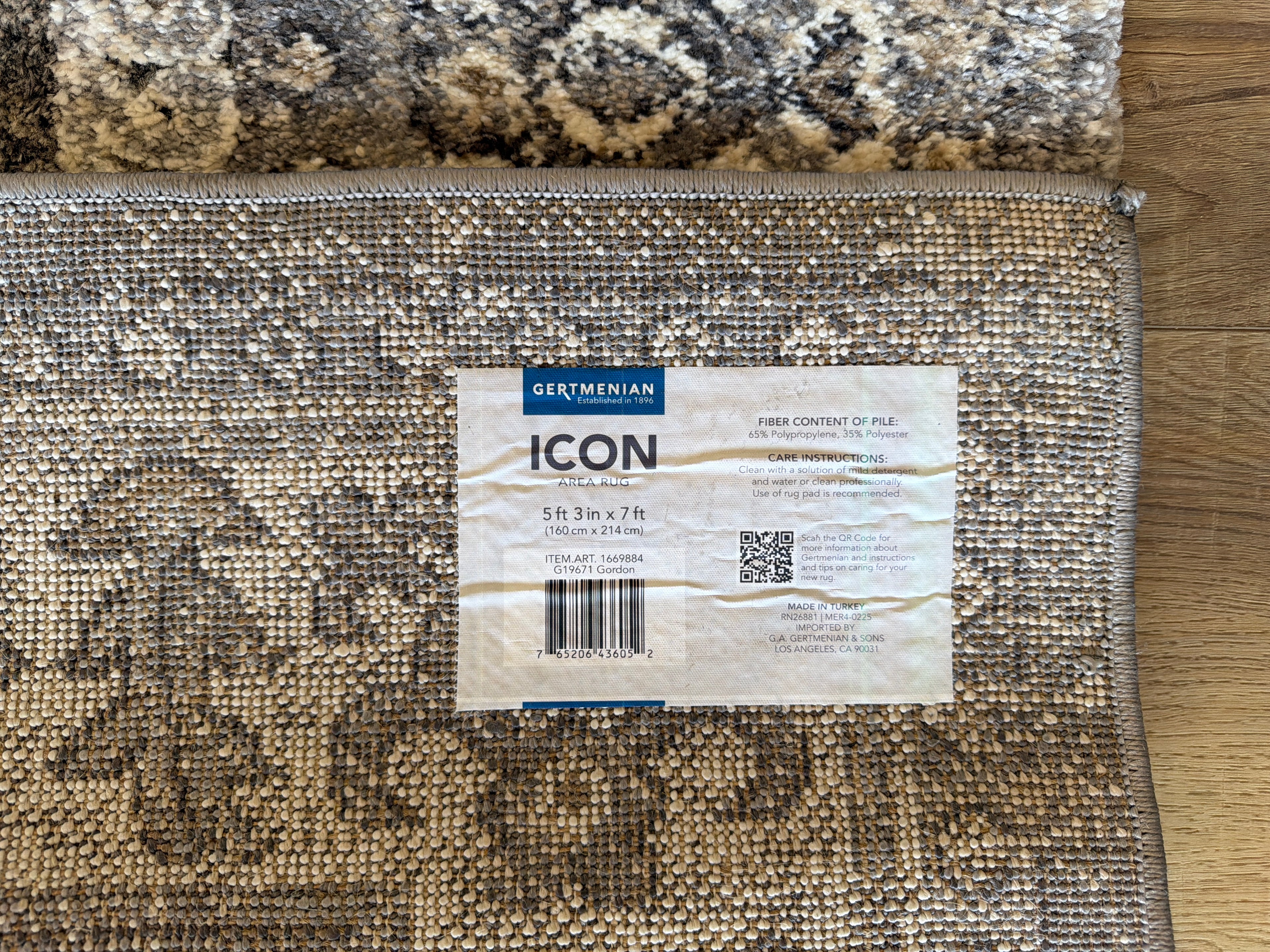 Icon Area Rug Collection, 5' x 7'
