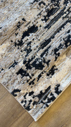 Solaris Area Rug, 7’ 10” x 10’